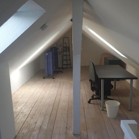 45 M² Maisonette-Wohnung In Uni-/Hauptbahnhofnaehe Дуйсбург Экстерьер фото